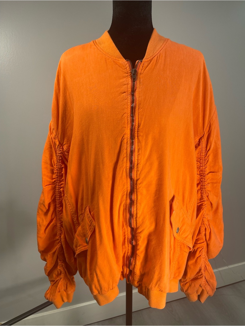 Free People Orange Ruched Bomber Jacket - Women's Lightweight Zip Front sz. L